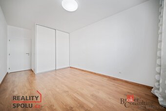 Prodej, byty/2+kk, 54 m2, Antonína Petrofa 2113/10, 50009 Hr - 11