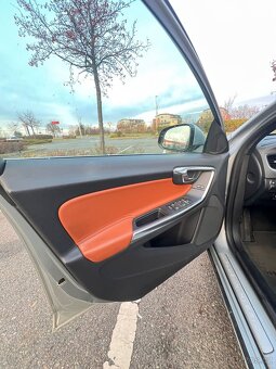 Volvo v60 plug in hybrid - 11