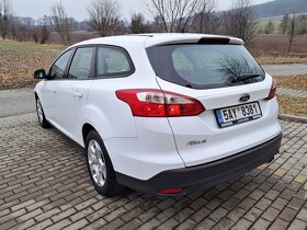 FORD FOCUS Combi III 2.0 TDCi 2014 KLIMA, PARKSYST - 11