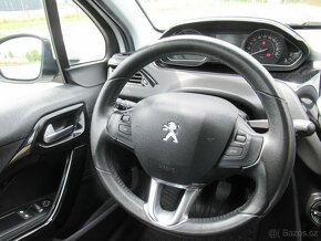 Peugeot 208 1.2i nové v ČR - 11