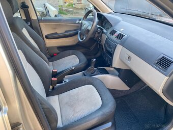 Škoda Fabia Combi 1,4 16V, r.2006, klima, tažné, nová STK - 11