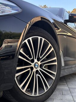 BMW 530d Sportline - 11