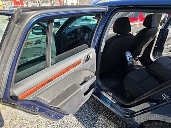 Škoda Superb 2.0 TDI DSG 125kw Xenon Sound - 11