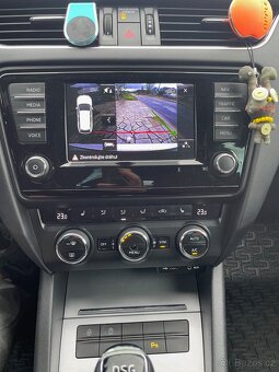 Octávia III kombi CNG tažné,nadst. výbava, odpočet DPH - 11