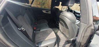 SUV Audi Q8 50 TDI quattro - 11