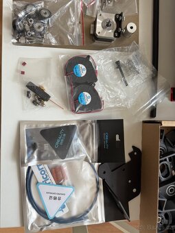 Silně upravená 3D tiskárna Ender 3 V2 + Klipper +RPi 4B +CYD - 11