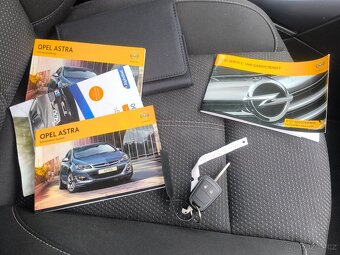 Opel Astra, CDTI,KRÁSNÁ,VÝBAVA,SERVIS,1MAJ - 11