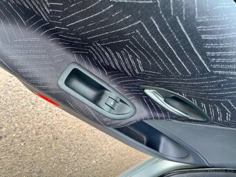 Renault Laguna 2 benzín - 11