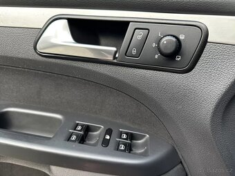 Volkswagen Touran 1.4 TSI 103 kW Highline Navi ParkAssist - 11