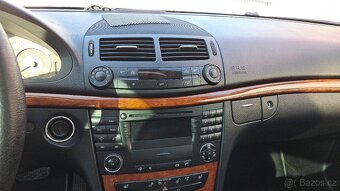 MERCEDES-BENZ TŘÍDY E 2,2E E220CDI ENERGY CLASSIC - 11