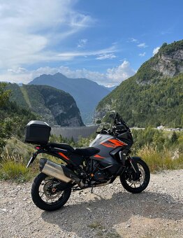 KTM 1290 Super Adventure S (2021) - 11