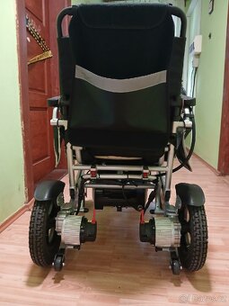 Elektrický invalidní vozík - 11