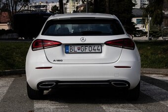 Mercedes-Benz A trieda 180 A/T - 11