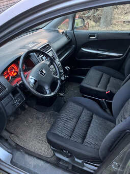 Honda Stream 2.0 i-Vtec ND - 11