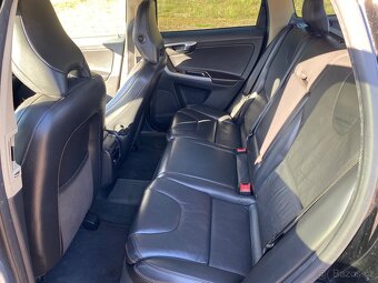 Volvo XC60 - 11