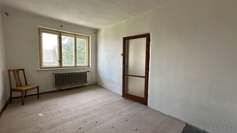 Prodej rodinného domu 180m2 s rozlehlým pozemkem 1270m2 u Ol - 11