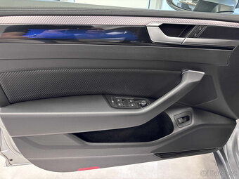 Volkswagen Arteon 2,0 R TSI - 11