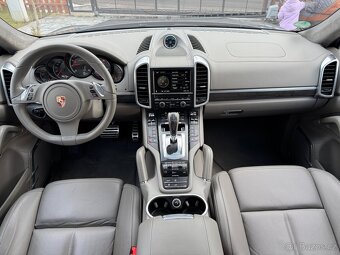 Porsche Cayenne 4.8 Turbo 368 Kw ACC/Burmester - 11