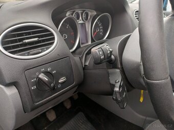 Ford Focus 2009 COMBI 1,6TDCI 81kW - DILY z AUTA - 11