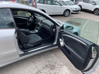 Mercedes-Benz CLK 320CDi 165kw 7G-Tronic Facelift Serviska - 11