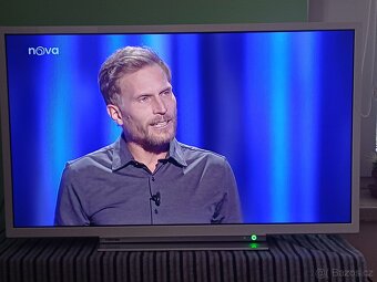 Smart TV TOSHIBA 32W3864DA - úhlopříčka 80cm - 11