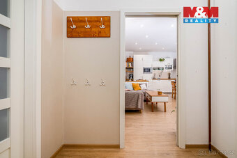 Prodej bytu 3+kk, 72 m², Hradec Králové, ul. Bozděchova - 11