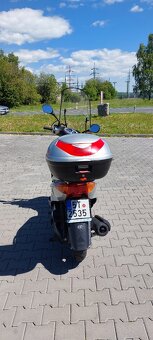 Skútr Yamaha Cygnus 125 - 11