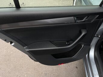 Škoda Superb 3 - TDI NAVIGACE - 11