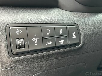 Hyundai Tucson 2.0CRDi 136kW N-Line 4x4 ŠÍBR - 11
