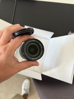 Fujifilm XF 18-55 mm f/2,8-4 R LM OIS + UV filtr - 11