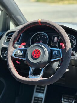 Golf GTI VII PERFORMANCE - Airlift/ DSG / Pano / Kamera - 11