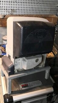 Pojezdová brána - 11