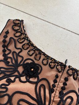 Dámské plesové šaty vel.38, zn. NIENTE - 11