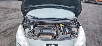 Peugeot 207 1.4 16V - 11