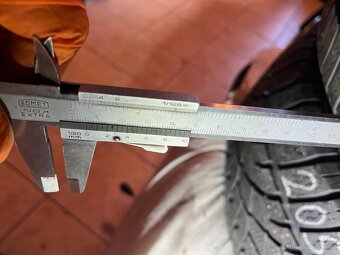 205/55/16” zimni Nokian - 11