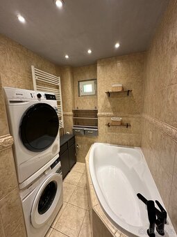 Prodej bytu 2+1 52m² se zahradou Nádražní Stará role - 11