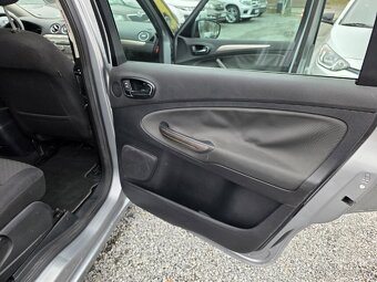 Ford S-MAX 1.8 TDCI - 11