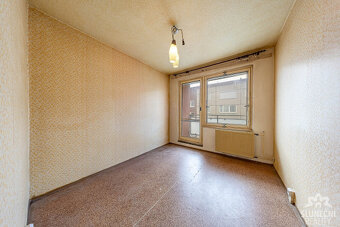 Prodej bytu 3+1 s lodžií, 73 m², Rudy Kubíčka, Uherské Hradi - 11