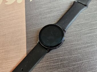 Chytré hodinky Samsung Galaxy Watch Active2 40mm černé - 11