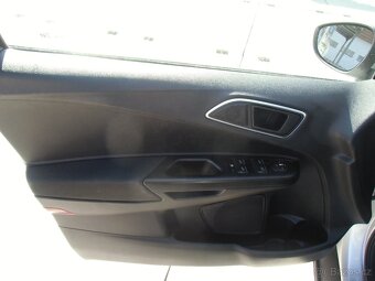 Ford B-MAX 1.4i LPG - 11