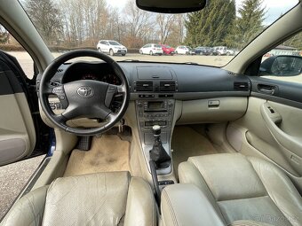 Toyota Avensis 2,2 D-4D Executive - 2008 - 11