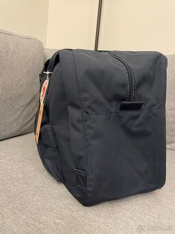 Prodám batoh značky Fjällräven Kanken Weekender Army Blue - 11