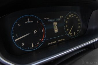 LAND ROVER 4.4L 250kW SDV8 VOQUE - 11