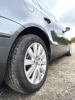 Volkswagen passat b6 1.4 TSI sedan 90kw 2010 - 11