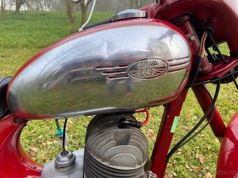 JAWA PANELKA 350 360 - 11