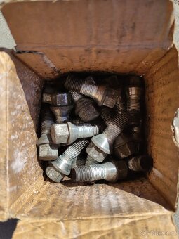 Alu litá kola VW POLO 5, 185/60/15 + šrouby,5x100 - 11