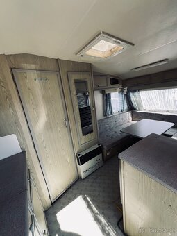 OBYTNÝ KARAVAN SPIRITE ALPINE - 11