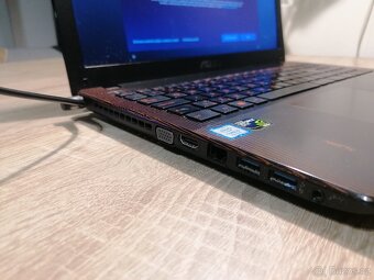 Herní ASUS F550V - Intel i5 7300HQ, nVidia GTX 950m, 8GB RAM - 11