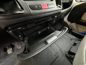 Citroën Jumper 2.2/96kW  KLIMA  SKLAPĚČ  r.v.2015 - 11