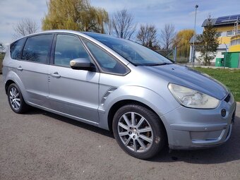 Prodám Ford S-Max 2.0TDCI 103Kw r.v.2006 tažné,panorama - 11